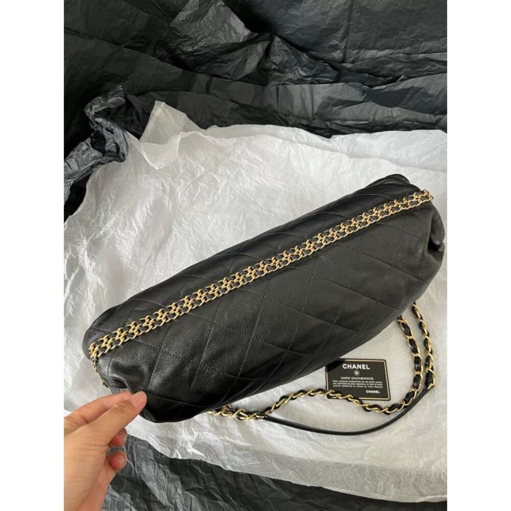 Chanel Women Pre-Loved Bag Very Good Condition - Picture 5 of 9